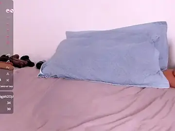 Monika-Ruiz  live sex cam