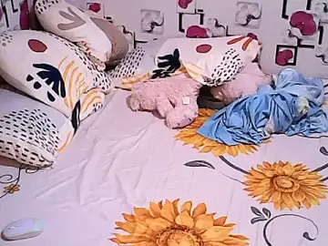 Sweetyummybabygirl  live sex cam