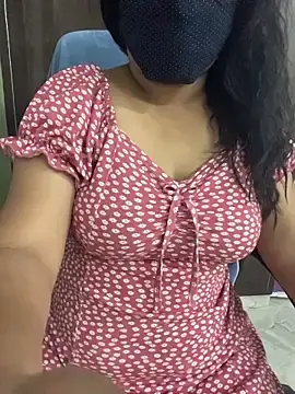 Tamil_Azhagie  live sex cam
