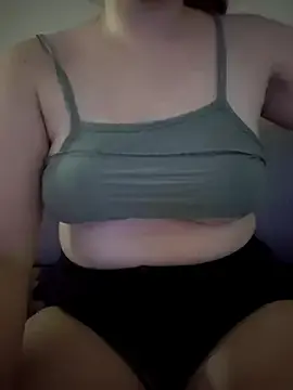 Kiki_bonbon  live sex cam