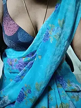 Tamilsoya  live sex cam