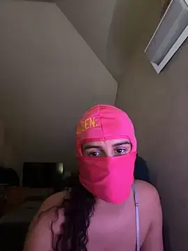 Esmeralda972  live sex cam