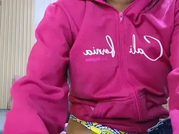 Lexy_tay  live sex cam