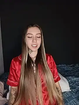 Alyssa_22  live sex cam