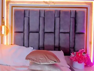 Elianabrown  live sex cam