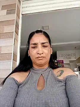 AlexandraNoiirr  live sex cam