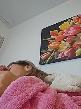 FeliciaKrige  live sex cam