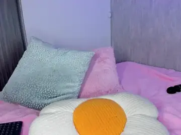 Gia_Malkova__  live sex cam