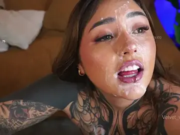 Melaniee_love  live sex cam