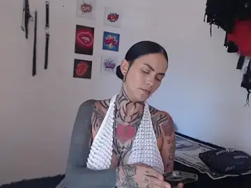 PerolaMay  live sex cam