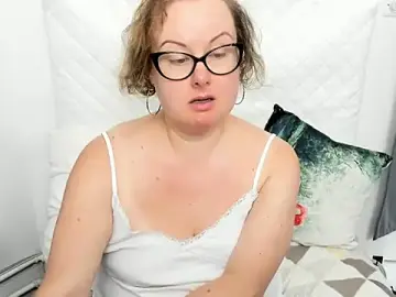 DirtyBonnie  live sex cam