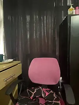 Karlyprintt  live sex cam