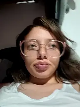 Linda-schmidt  live sex cam