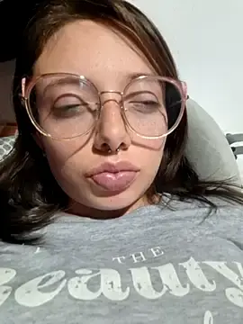 Linda-schmidt  live sex cam