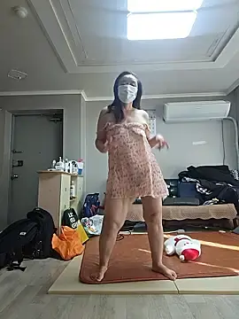 Sklkeee05  live sex cam