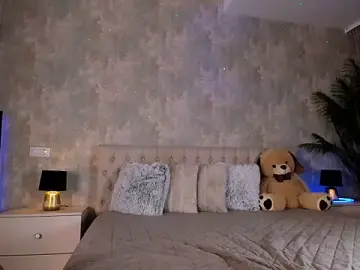 Rai_Raisa  live sex cam