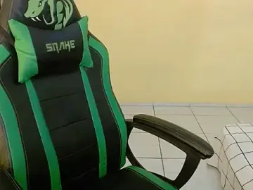 Laiswan  live sex cam