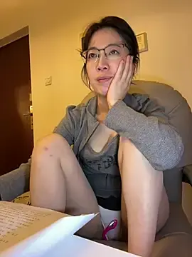 Yourkeer  live sex cam