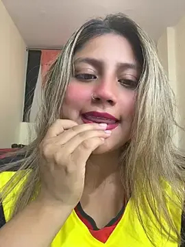 -Adrilux-  live sex cam