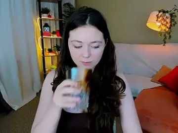 AlluringLookk  live sex cam