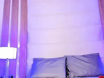 BrithanyWatson  live sex cam