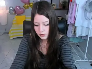 EloiseSimmons  live sex cam