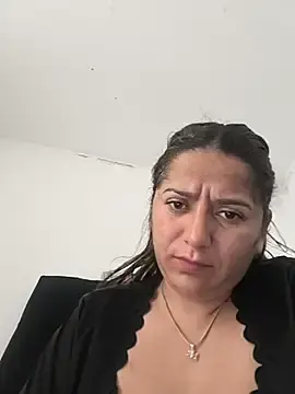Erikha_ruiz  live sex cam