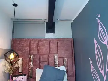 Hanna_Lee__  live sex cam