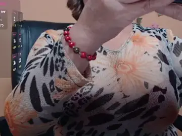 Hellensextits  live sex cam