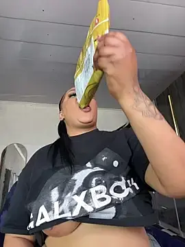 Iam-Sharifa  live sex cam