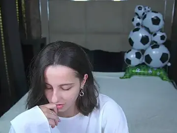 JennyMyLuv  live sex cam