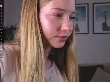 OnitaHoglen  live sex cam