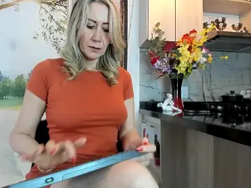 Ashleymilf_1  live sex cam