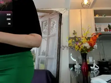 Ashleymilf_1  live sex cam