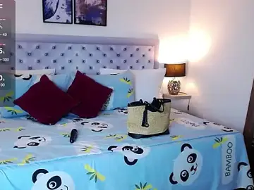 Sarascottt  live sex cam