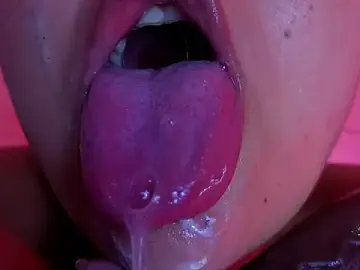 Agatha_humidity  live sex cam