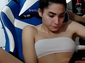 KaiaDelRio  live sex cam