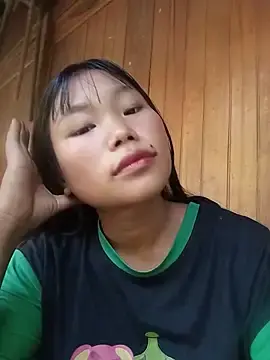 Nhinhi_su  live sex cam
