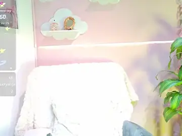 VaLuu__  live sex cam