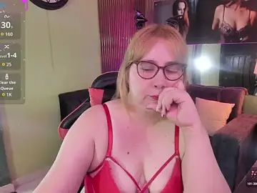 Chloe_prg  live sex cam