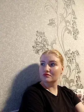 Karkinn  live sex cam