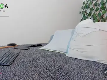 Kathryn07  live sex cam