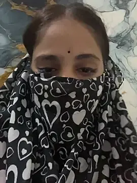 Aayesha_Rawat  live sex cam