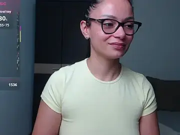 BabySerene  live sex cam