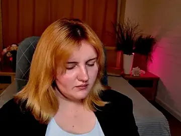 KathyBriggs  live sex cam