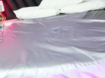 MatureDesiree  live sex cam