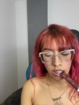 MeraSecretXXX  live sex cam