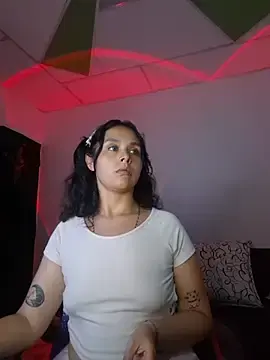 Miss_kittyX  live sex cam