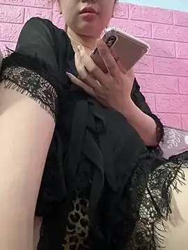 Ori_ross  live sex cam
