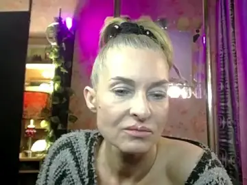 Soniakiss  live sex cam